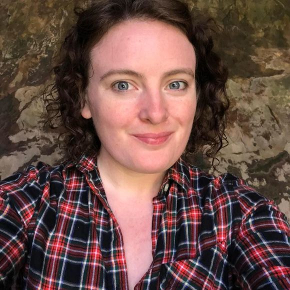 Meet your Posher, Claire - Picture 1 of 1